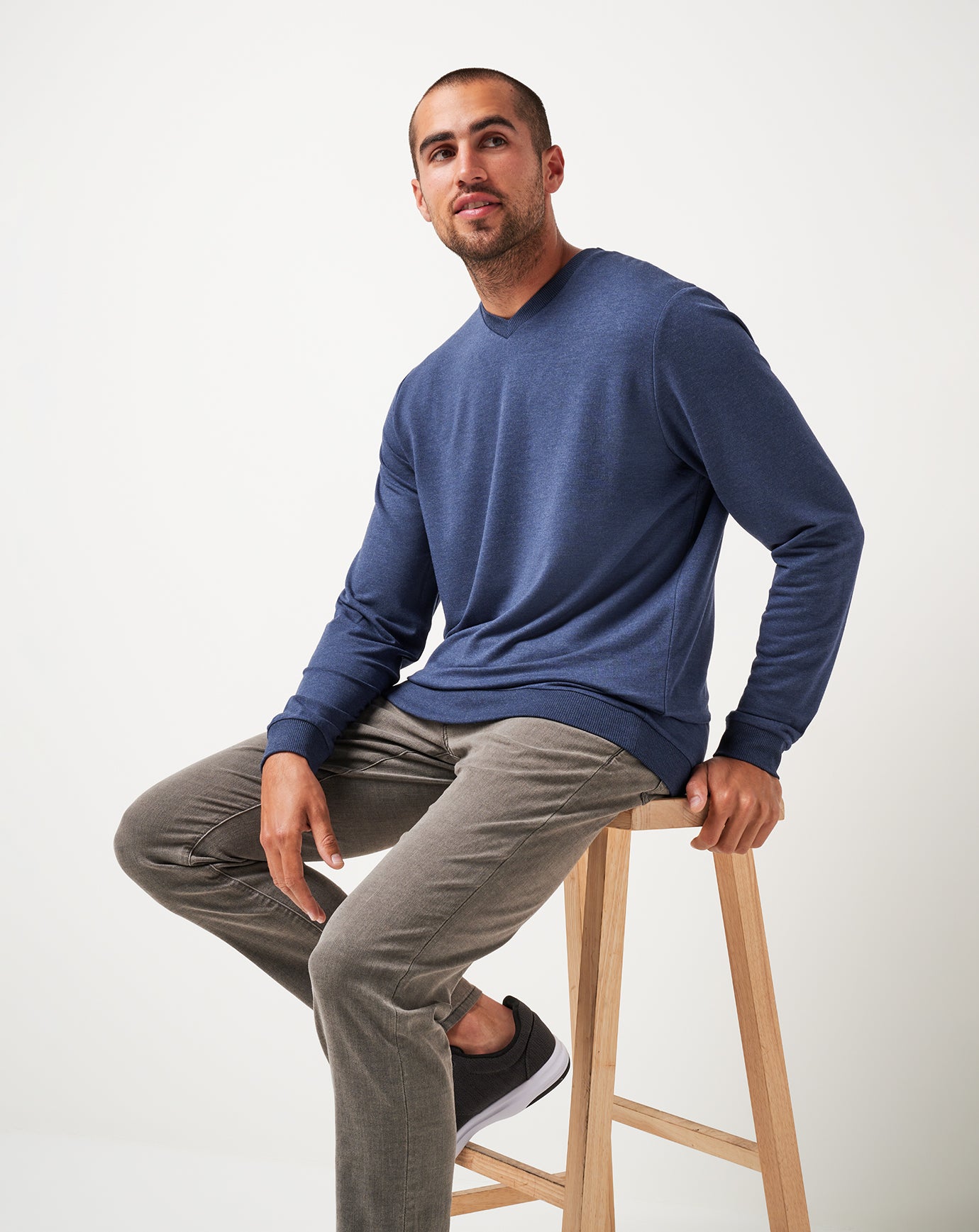 Amenities V-Neck Crew - Image 6