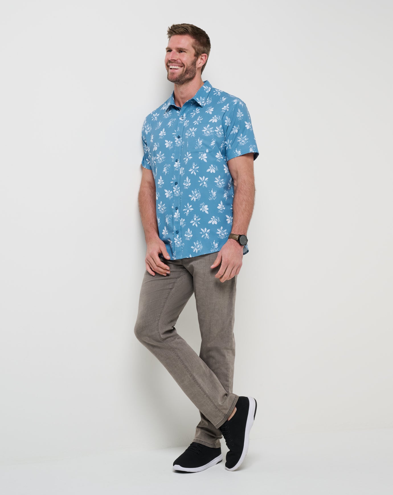 Techwoven Seamate Button-Up - Image 5