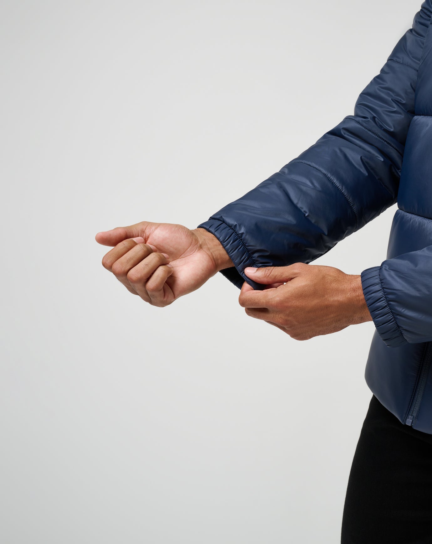Aves Tech Puffer Jacket - Image 7