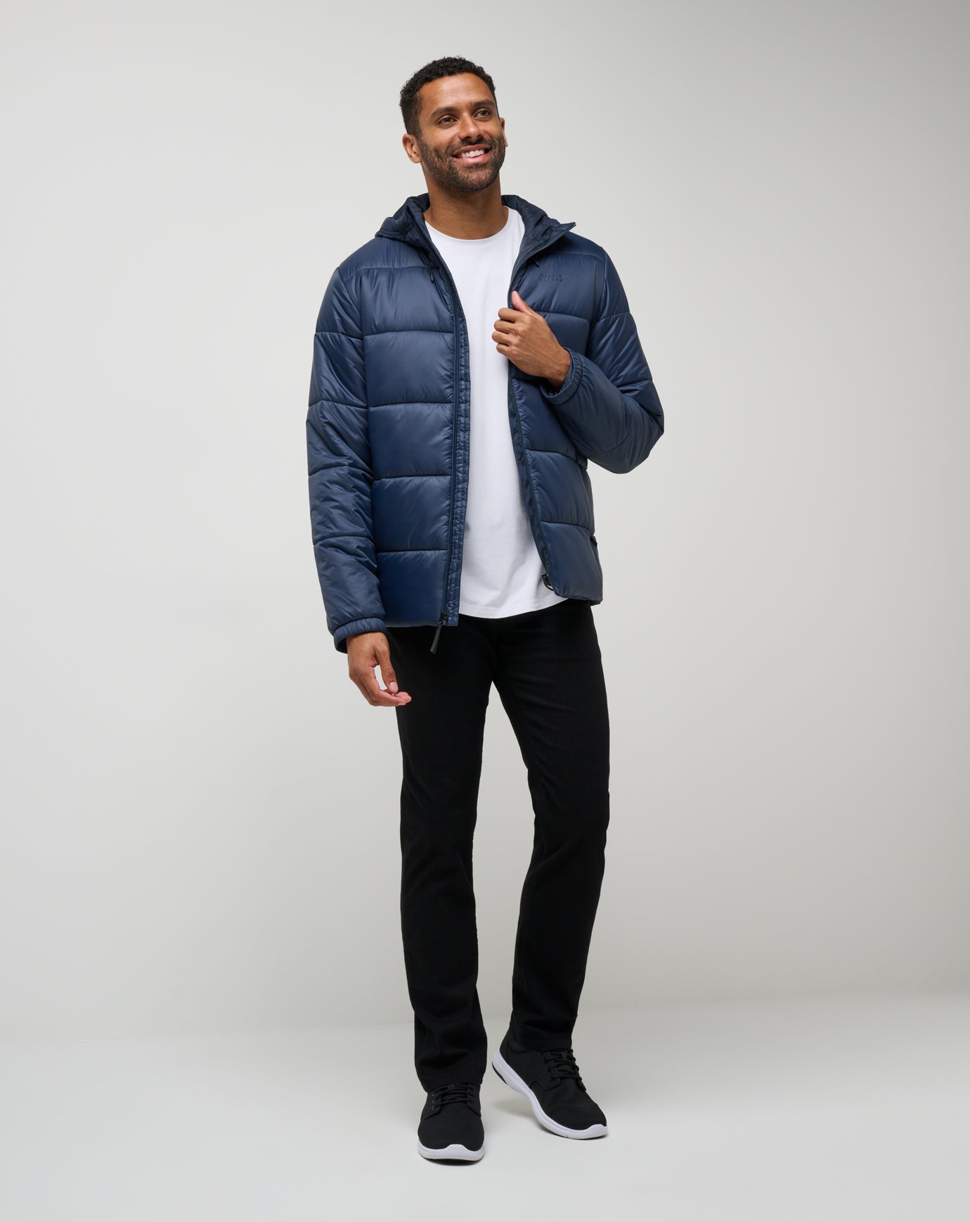 Aves Tech Puffer Jacket - Image 9