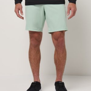 Wanderlust Short 9In