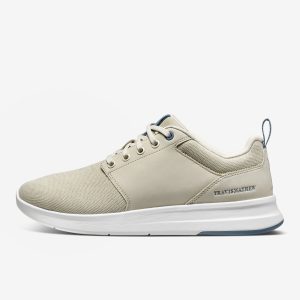 The Daily 3 Shoe