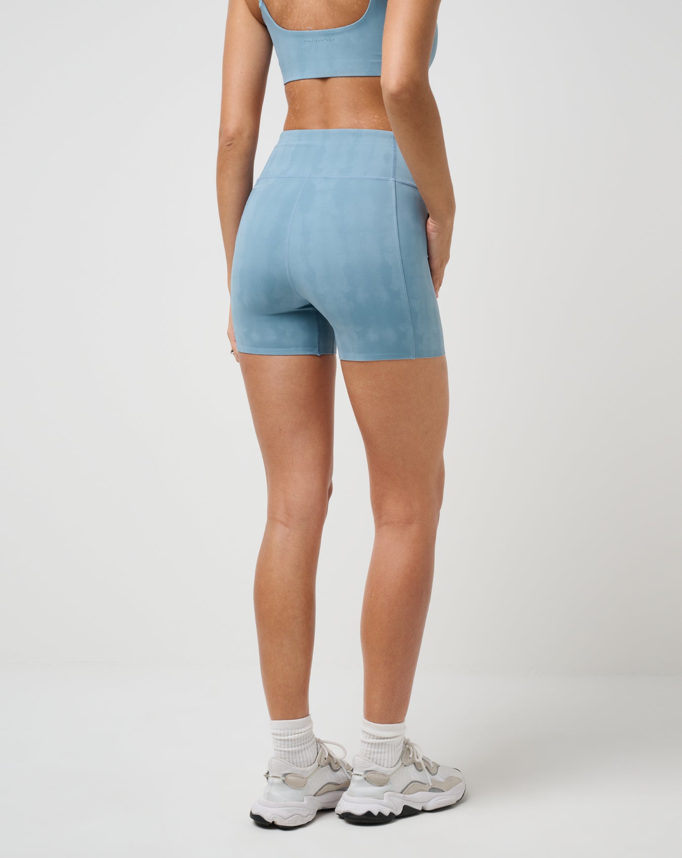 Moveknit Bonded Short - Image 2